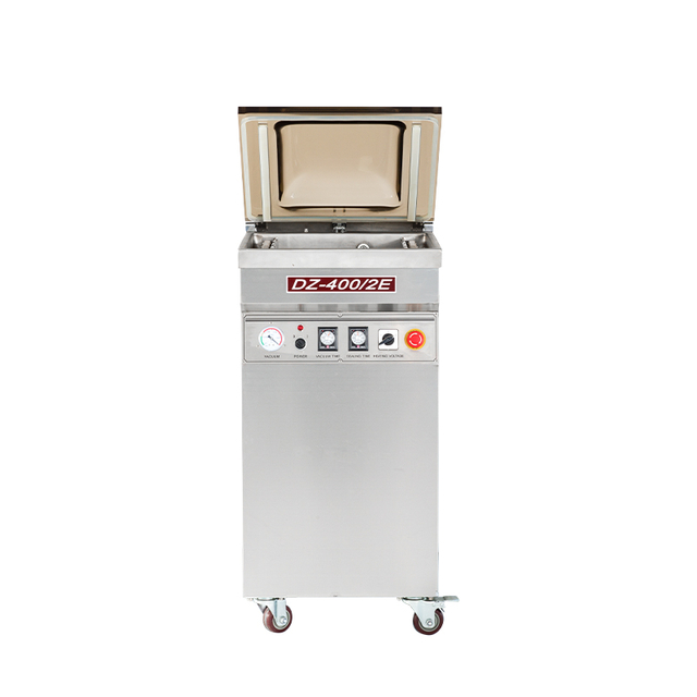 Single chamber vacuum packaging machine