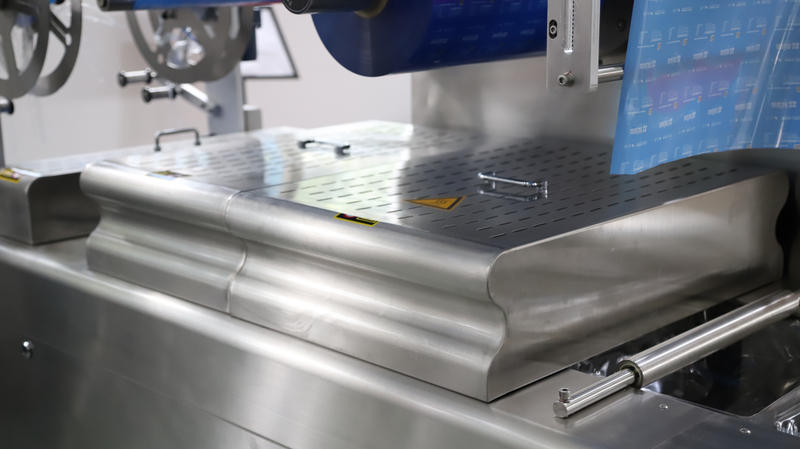 Vacuum Thermoforming Packaging Machine details