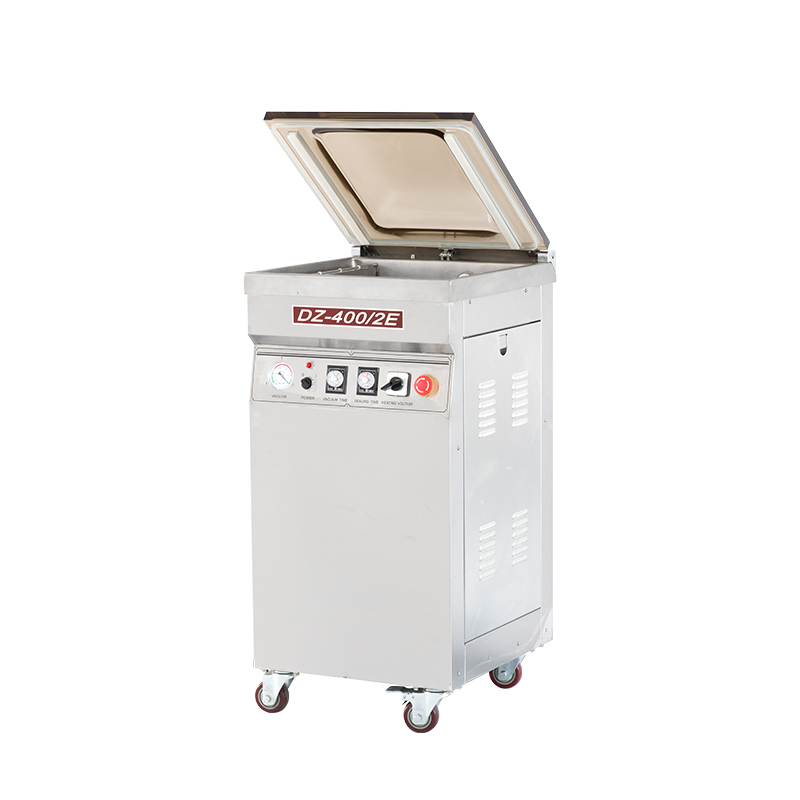 Single chamber vacuum packaging machine